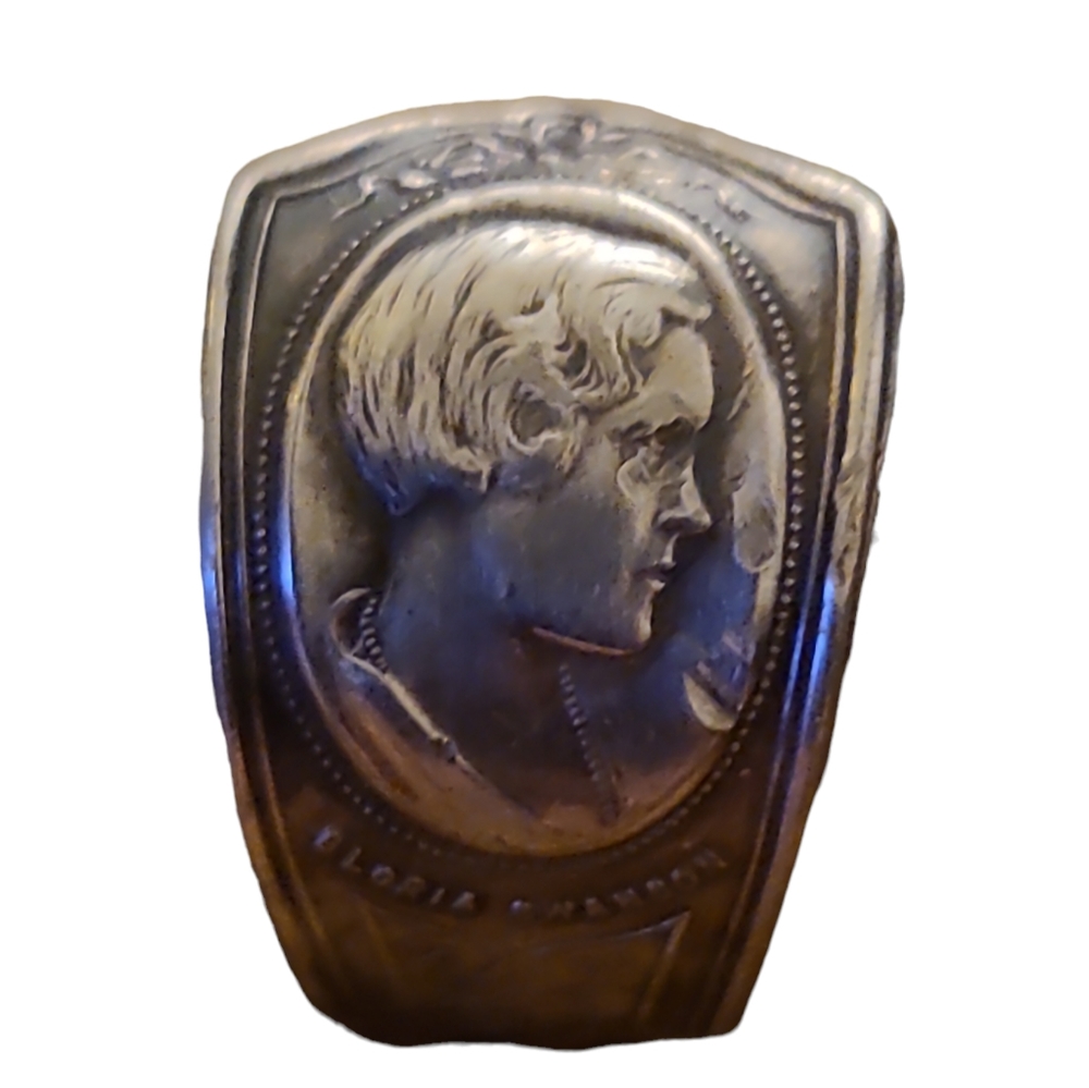 3/$30 Beautiful Gloria Swanson Vintage Spoon Ring Size 10 L4